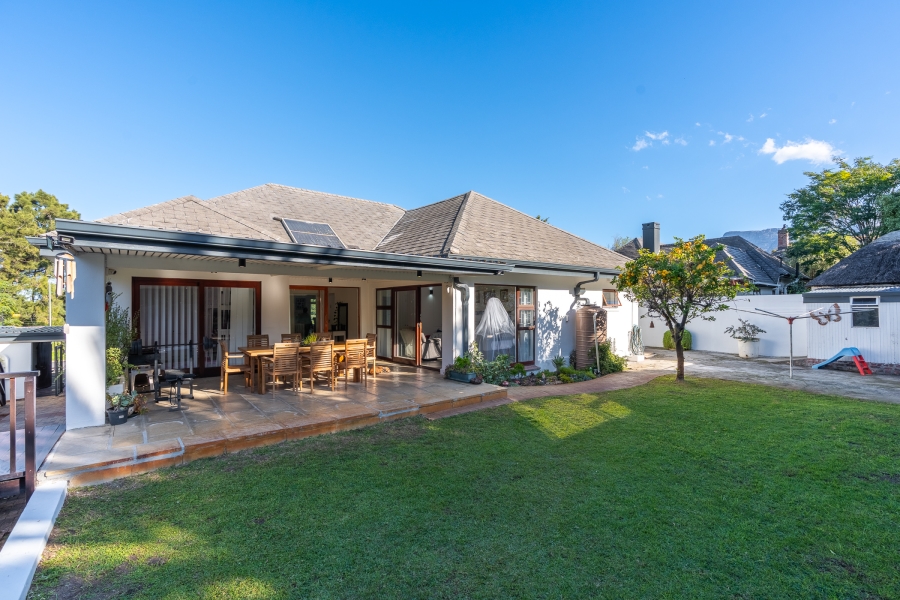 3 Bedroom Property for Sale in Pinelands Western Cape